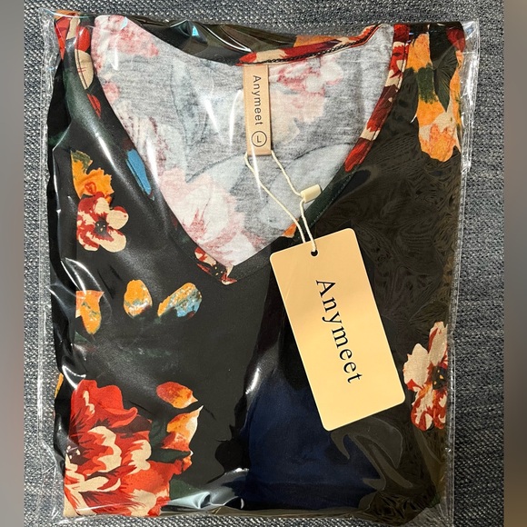 NWT Long Sleeve Swing Dress with Pockets - Picture 4 of 4